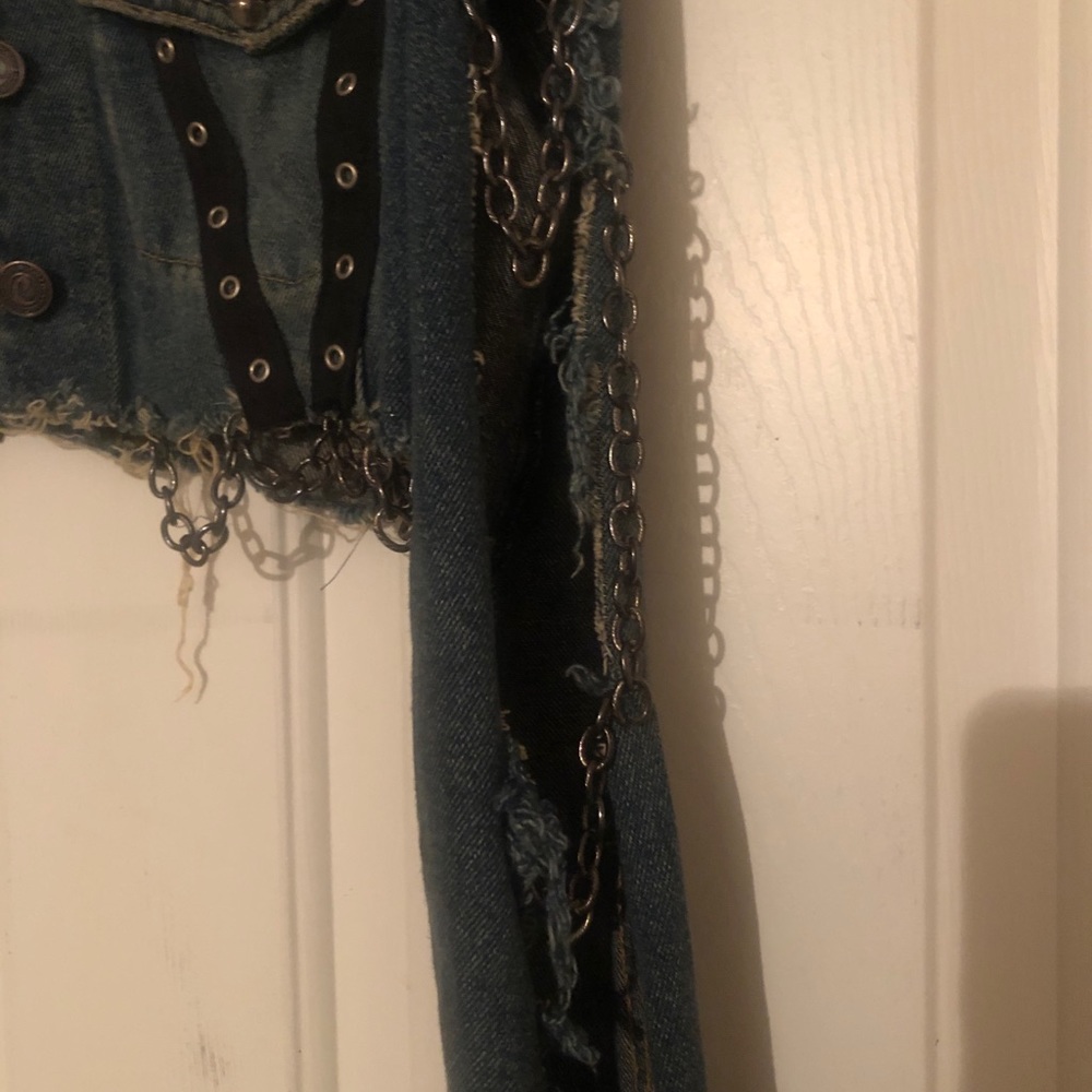 Jean jacket - Picture 3 of 4